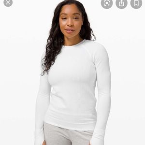 lululemon Rest Less Pullover bubble dot